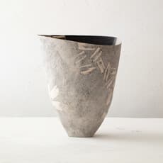 Carolyn Genders