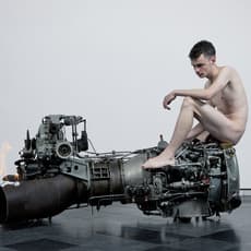 Roger Hiorns